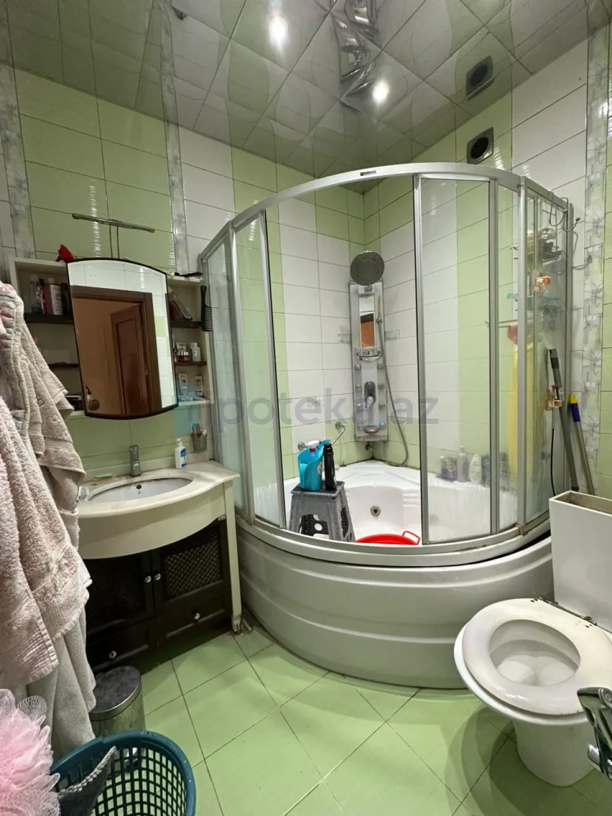 Satılır 3 otaqlı yeni tikili 110 m²