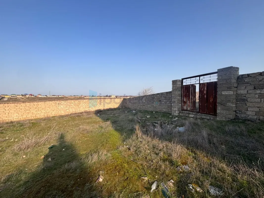 Satılır torpaq sahəsi 12 m²