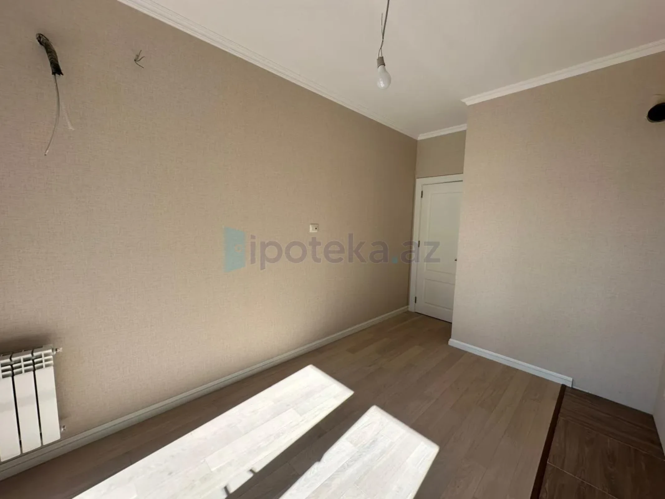 Satılır 3 otaqlı yeni tikili 83 m²