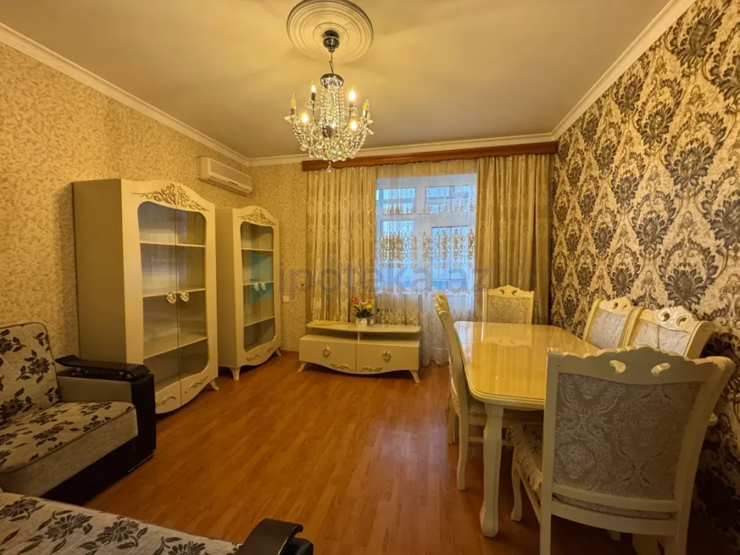 Satılır 3 otaqlı yeni tikili 80 m²