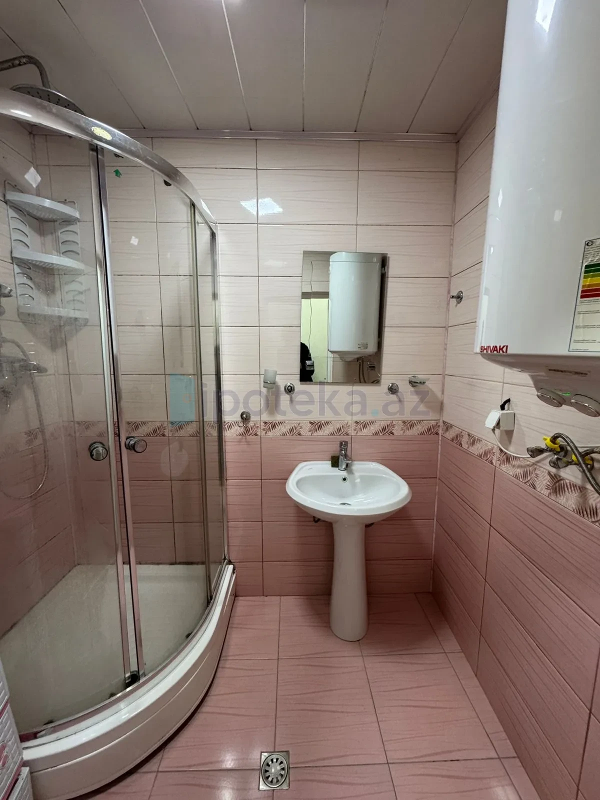 Satılır 3 otaqlı yeni tikili 80 m²