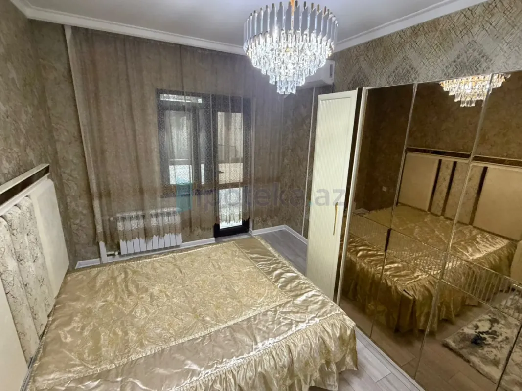 Satılır 2 otaqlı köhnə tikili 60 m²