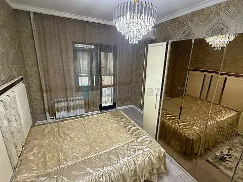 Satılır 2 otaqlı köhnə tikili 60 m²