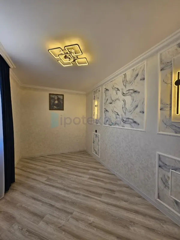 Satılır 3 otaqlı yeni tikili 90 m²