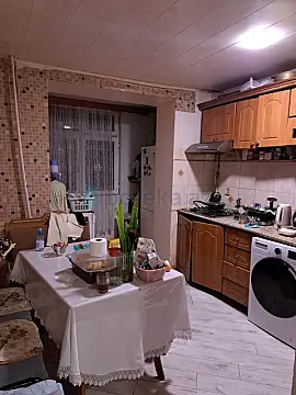 Satılır 4 otaqlı köhnə tikili 70 m²