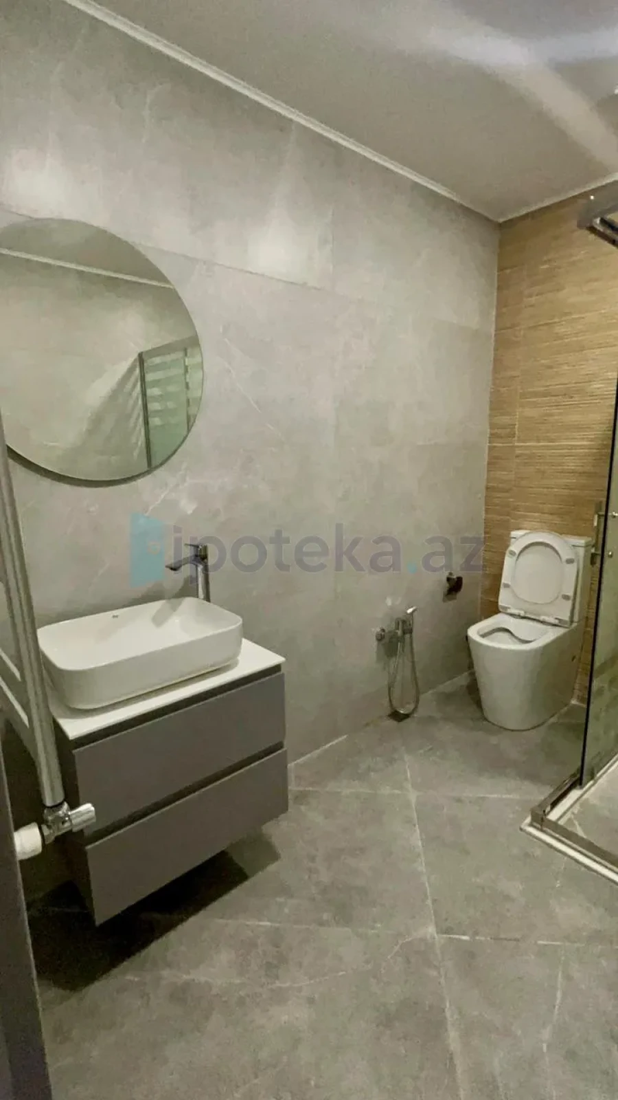 Satılır 2 otaqlı yeni tikili 64 m²