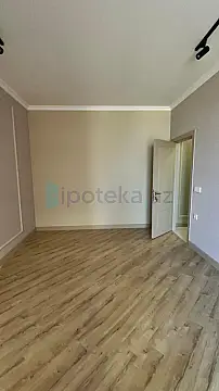 Satılır 2 otaqlı yeni tikili 64 m²