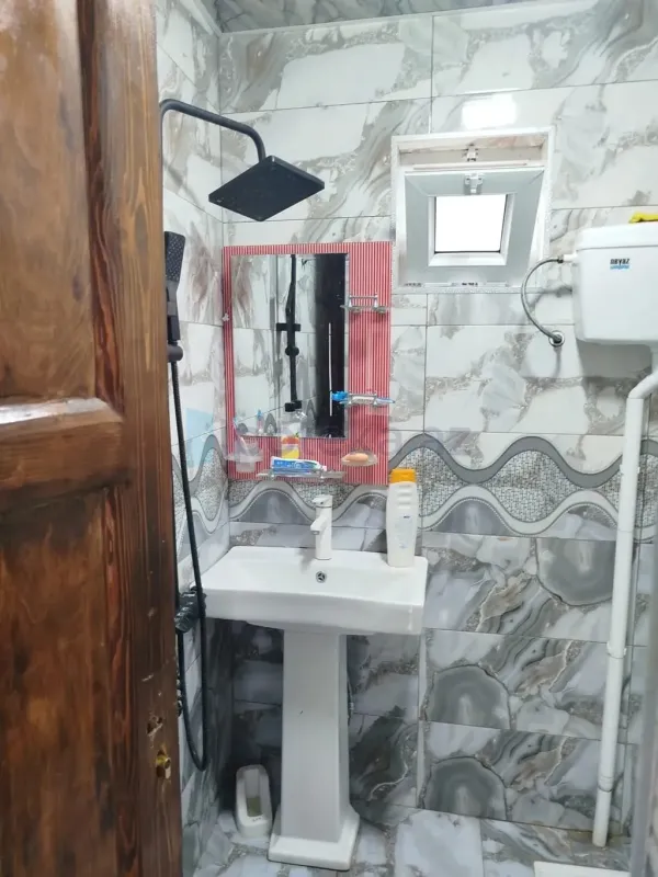 Satılır 3 otaqlı həyət evi 100 m²