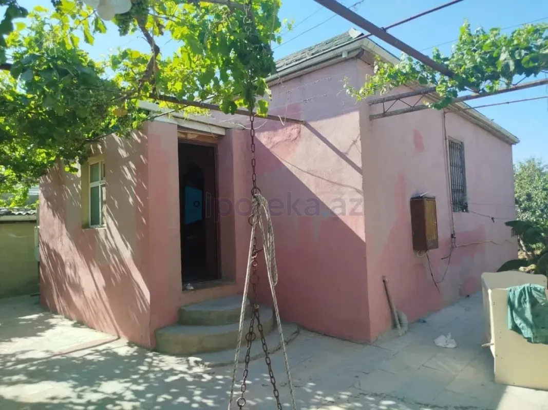 Satılır 3 otaqlı həyət evi 100 m²