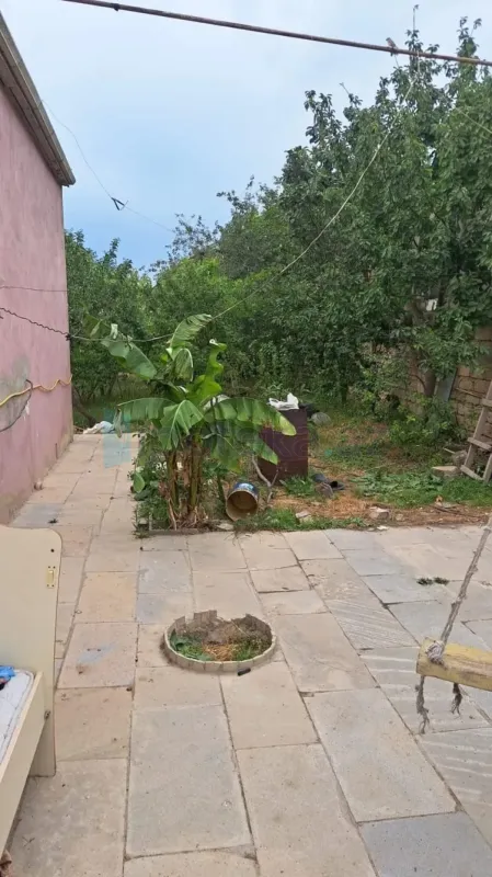 Satılır 3 otaqlı həyət evi 100 m²