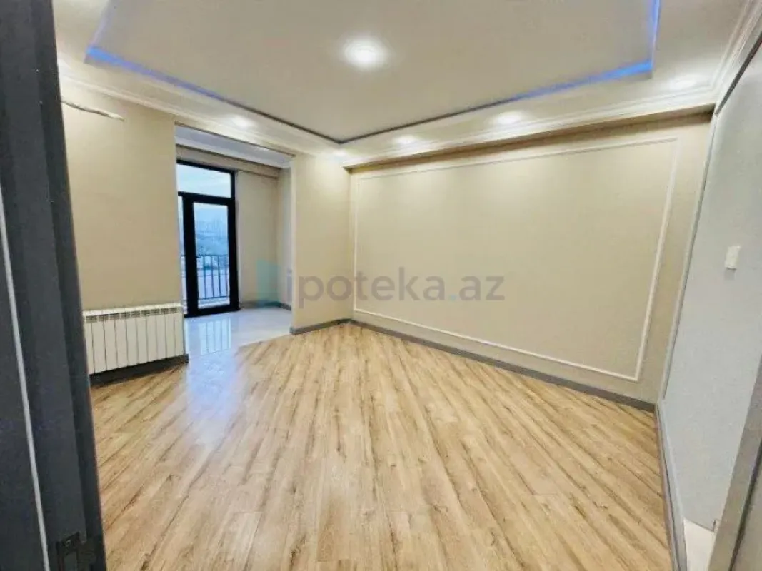 Satılır 2 otaqlı yeni tikili 65 m²