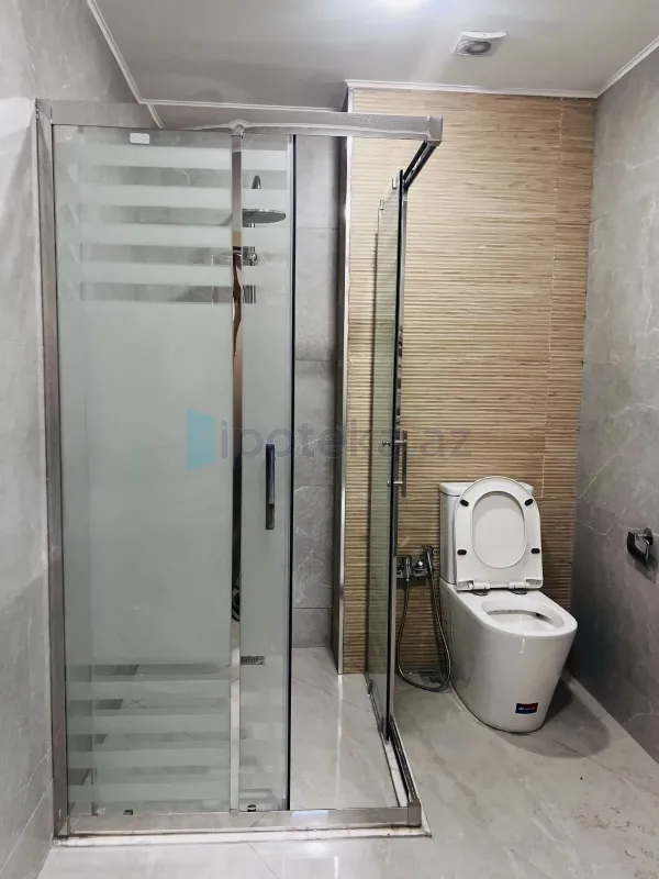 Satılır 2 otaqlı yeni tikili 65 m²