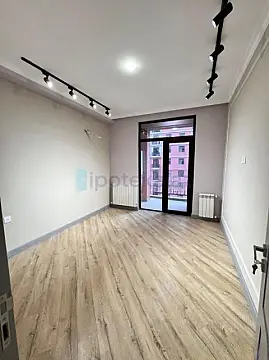Satılır 2 otaqlı yeni tikili 65 m²