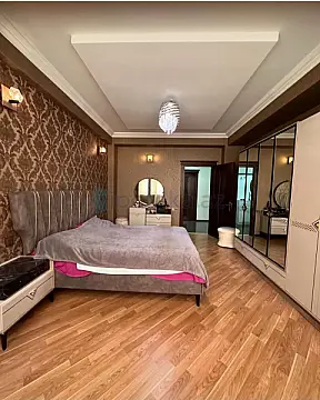 Satılır 4 otaqlı yeni tikili 120 m²