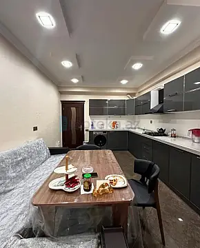 Satılır 4 otaqlı yeni tikili 120 m²