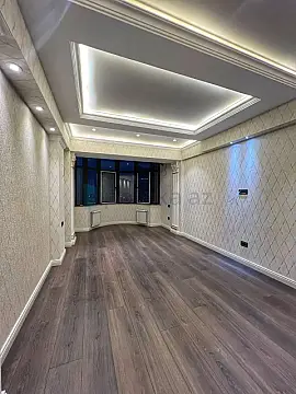 Satılır 2 otaqlı yeni tikili 112 m²