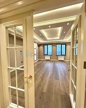 Satılır 2 otaqlı yeni tikili 112 m² — Bakı 2 otaq 112.00 m²