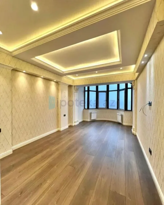 Satılır 2 otaqlı yeni tikili 112 m²