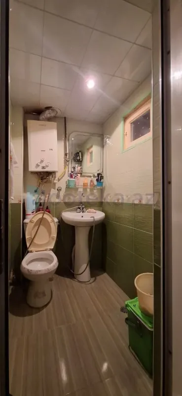 Satılır 3 otaqlı köhnə tikili 65 m²