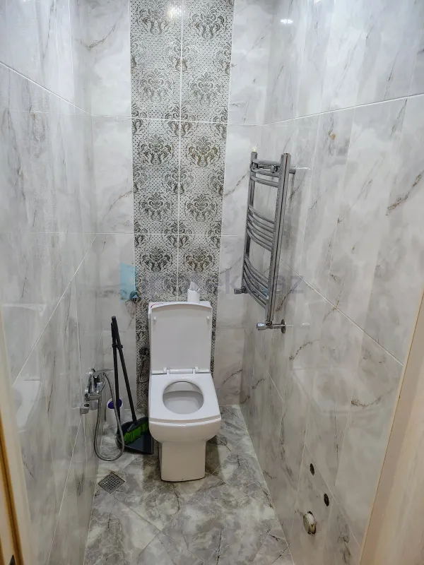 Satılır 2 otaqlı yeni tikili 65 m²