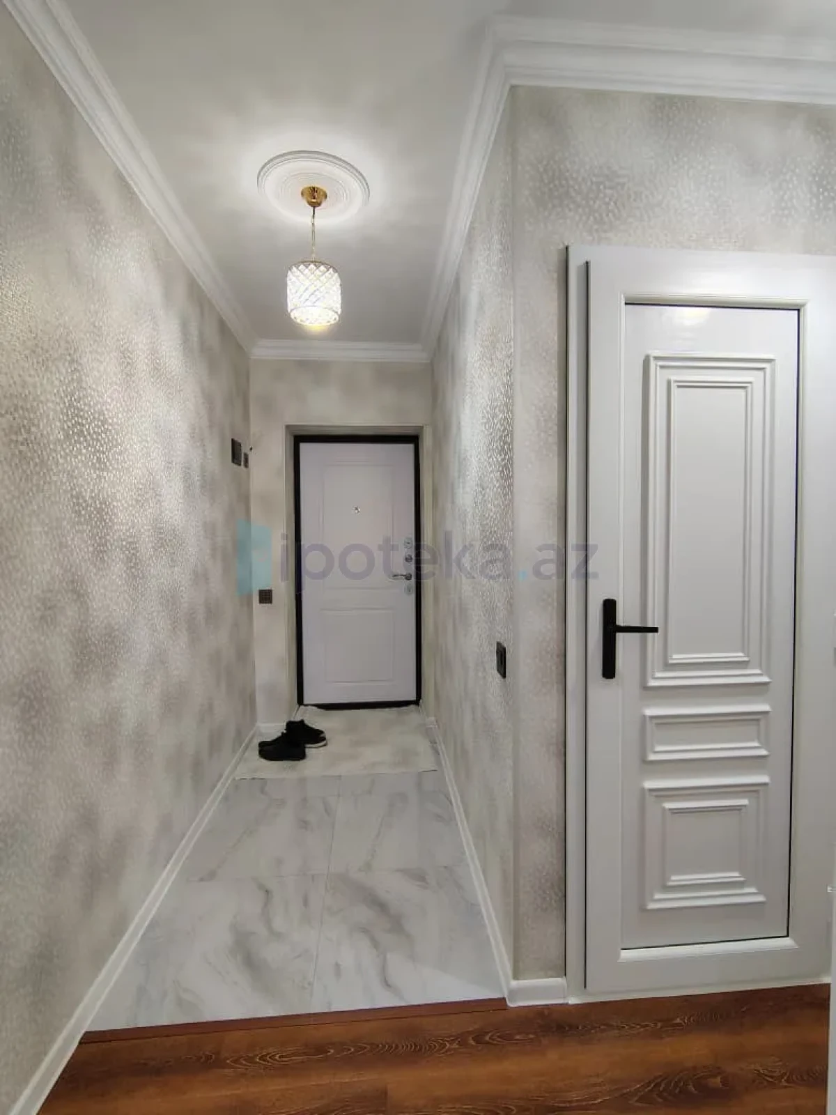 Satılır 2 otaqlı köhnə tikili 50 m²