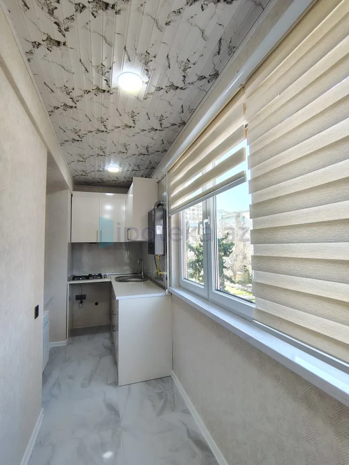 Satılır 2 otaqlı köhnə tikili 50 m²