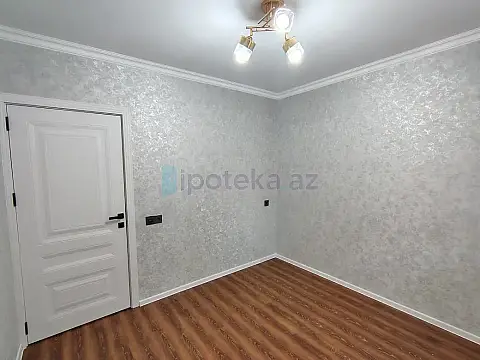 Satılır 2 otaqlı köhnə tikili 50 m²