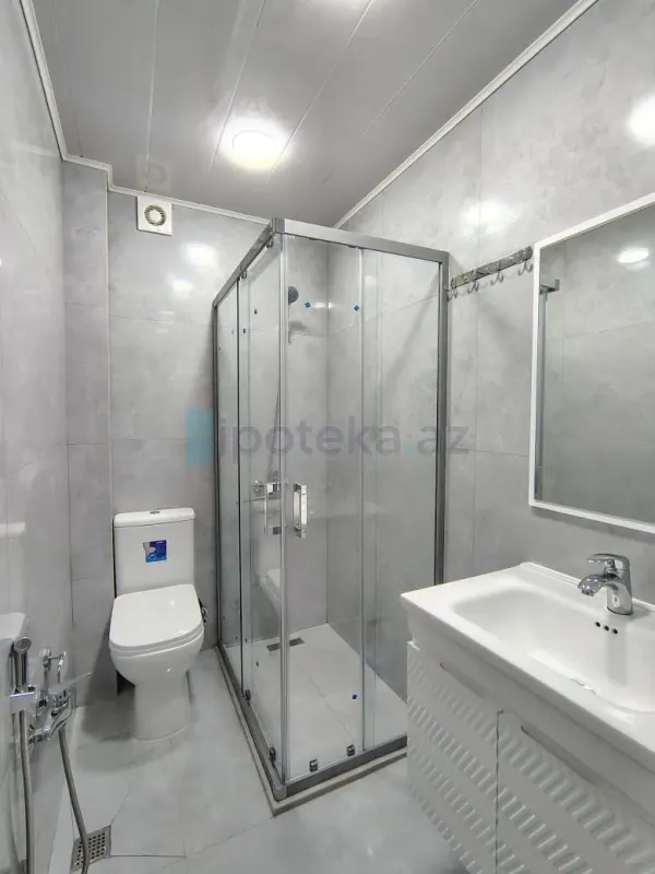 Satılır 2 otaqlı köhnə tikili 50 m²