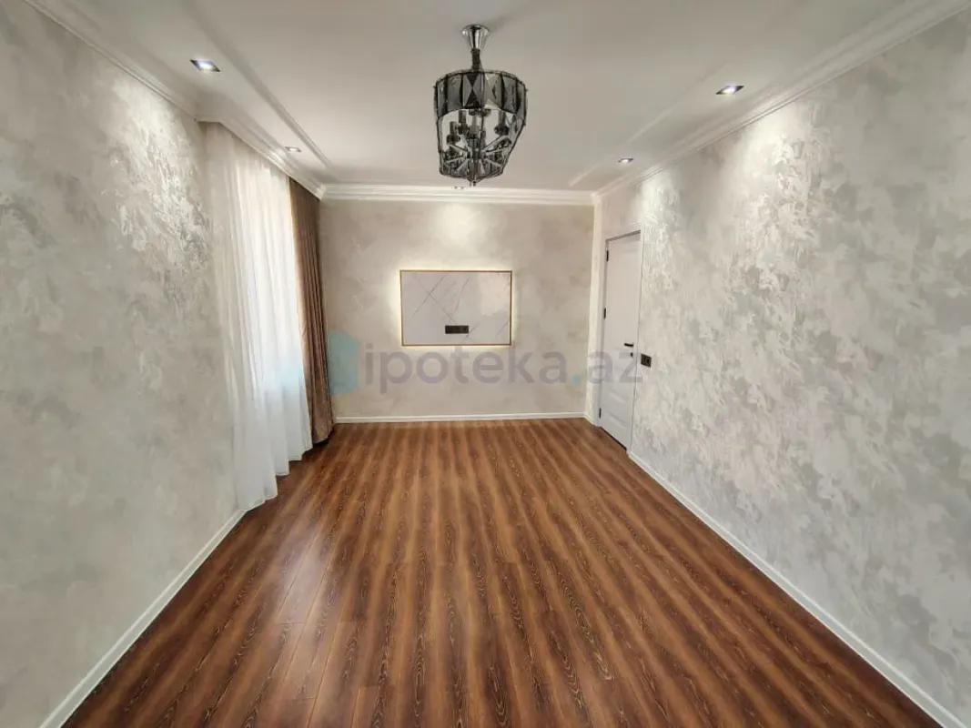 Satılır 2 otaqlı köhnə tikili 50 m²