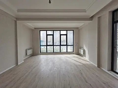 Satılır 2 otaqlı yeni tikili 94 m²