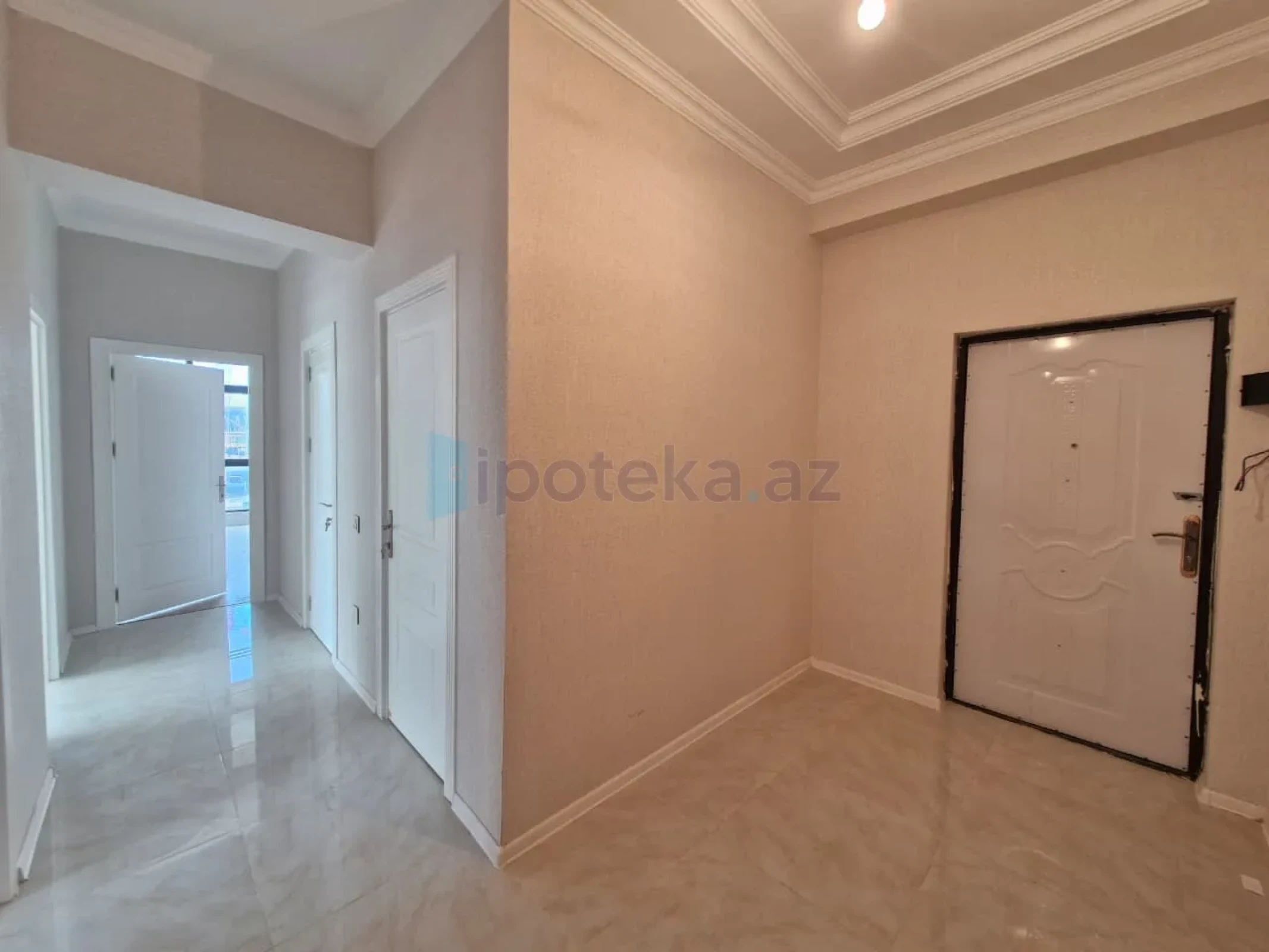 Satılır 2 otaqlı yeni tikili 94 m²