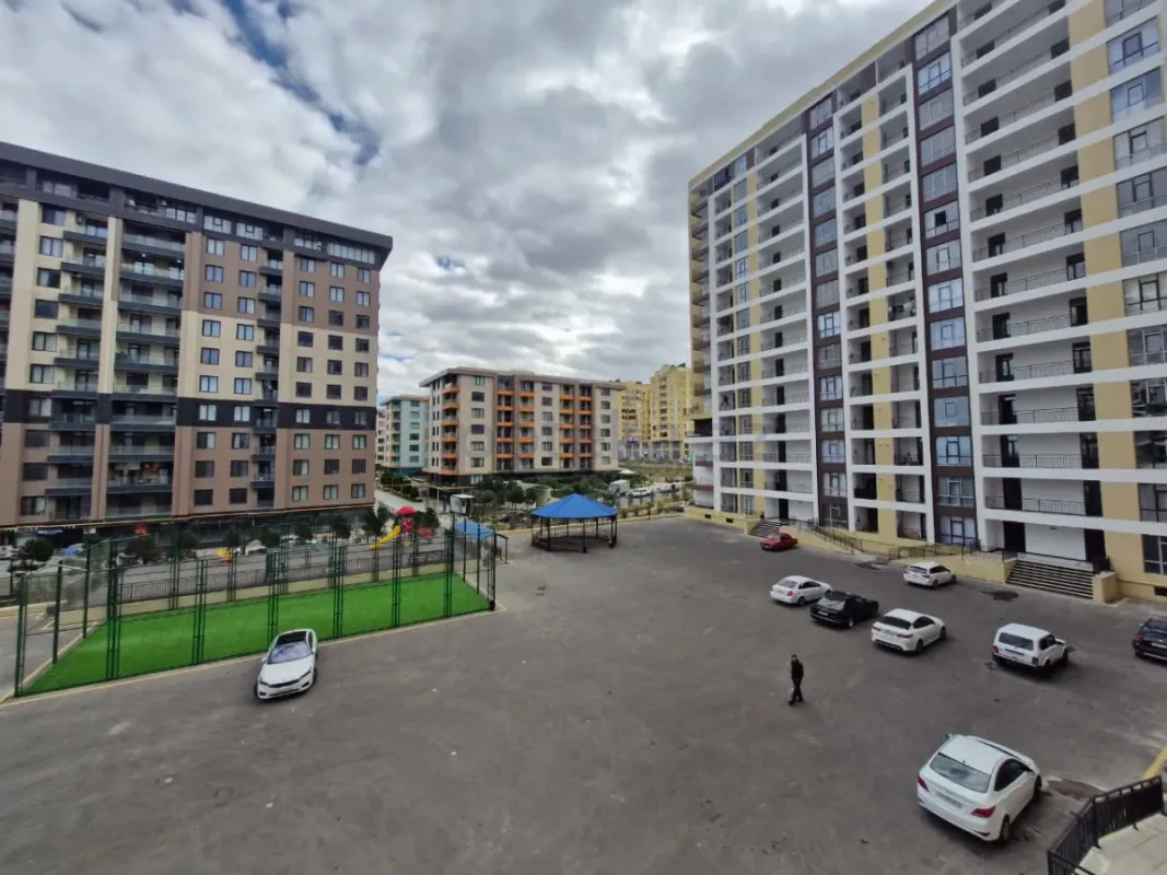 Satılır 2 otaqlı yeni tikili 94 m²