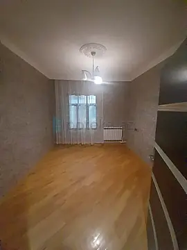 Satılır 2 otaqlı köhnə tikili 69 m² — Xırdalan 2 otaq 69.00 m²