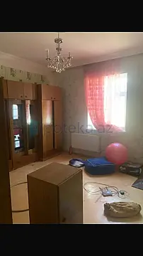 Satılır 4 otaqlı həyət evi 100 m²