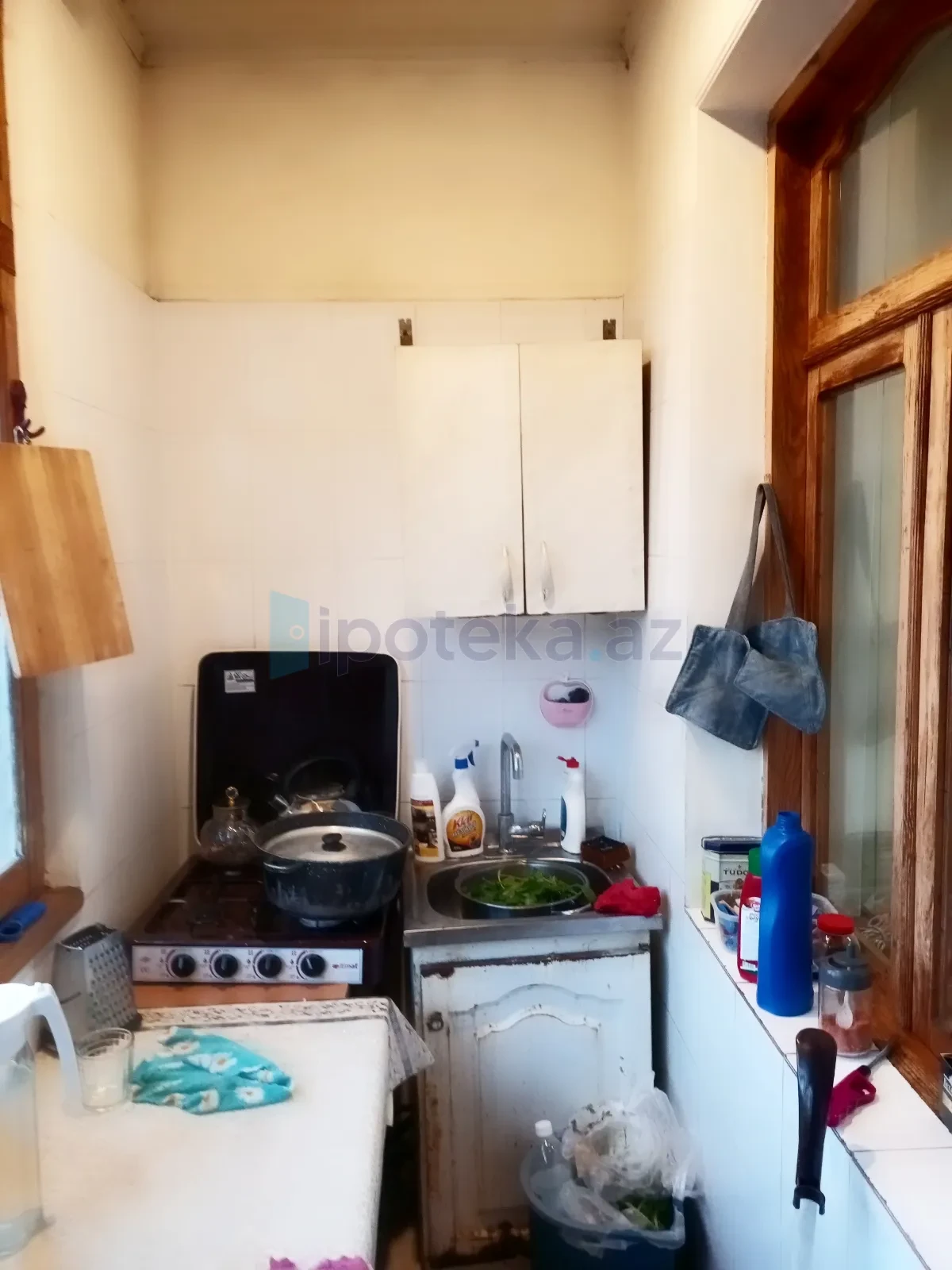 Satılır 2 otaqlı köhnə tikili 60 m²