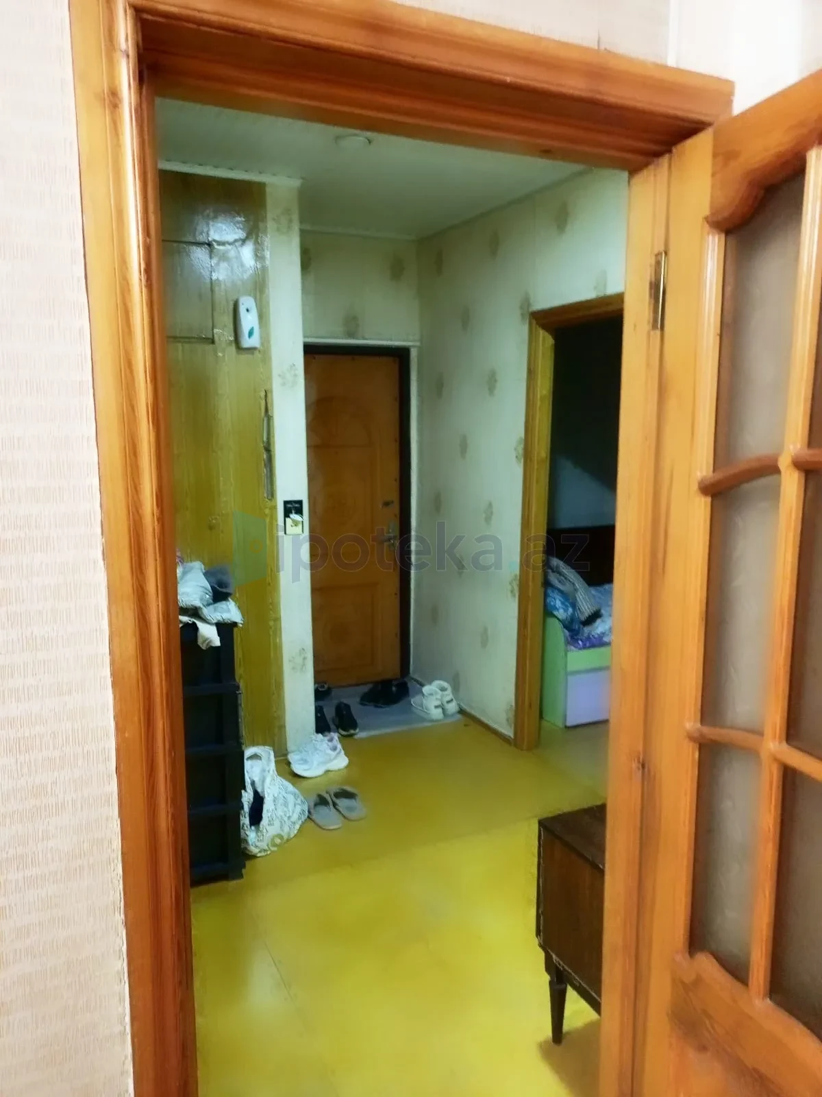 Satılır 2 otaqlı köhnə tikili 60 m²