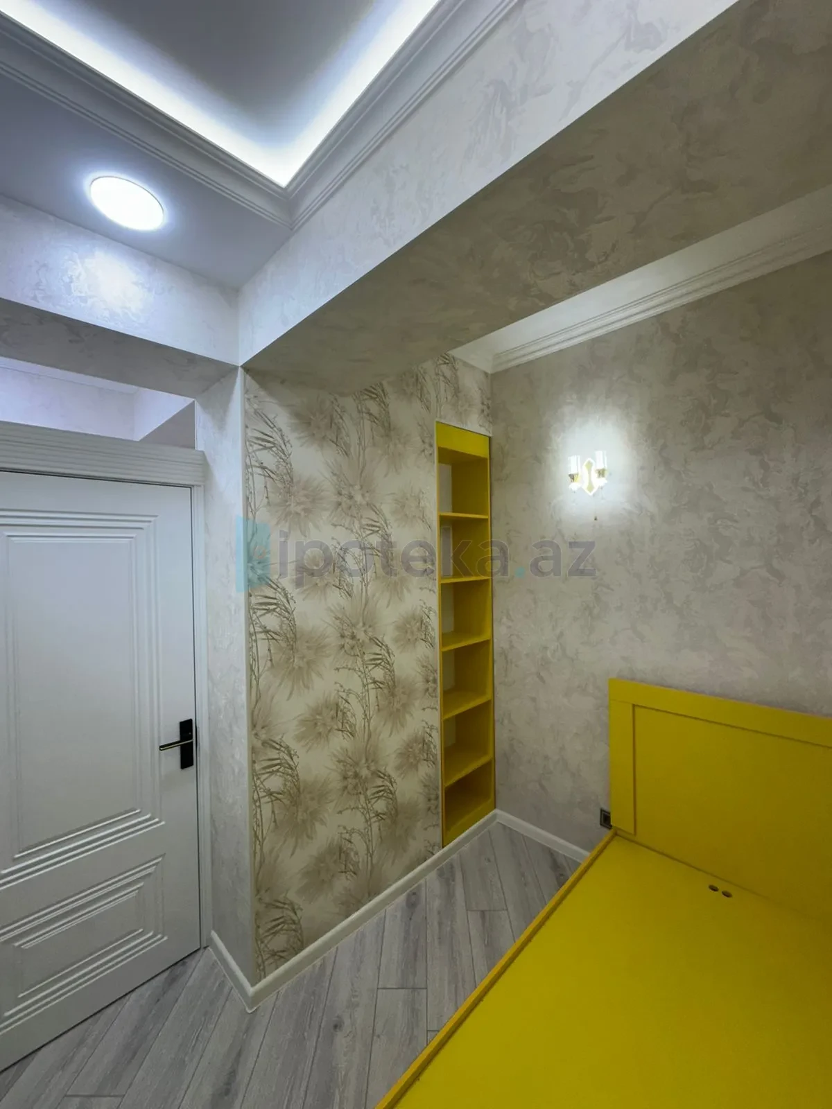 Satılır 3 otaqlı yeni tikili 85 m²