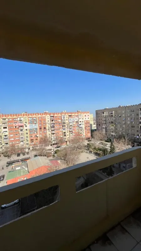 Satılır 5 otaqlı köhnə tikili 103 m²
