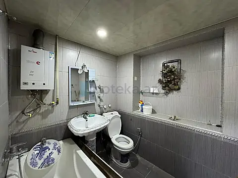 Satılır 3 otaqlı köhnə tikili 85 m²