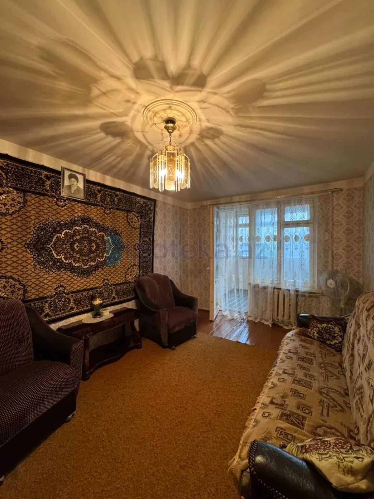 Satılır 3 otaqlı köhnə tikili 80 m²