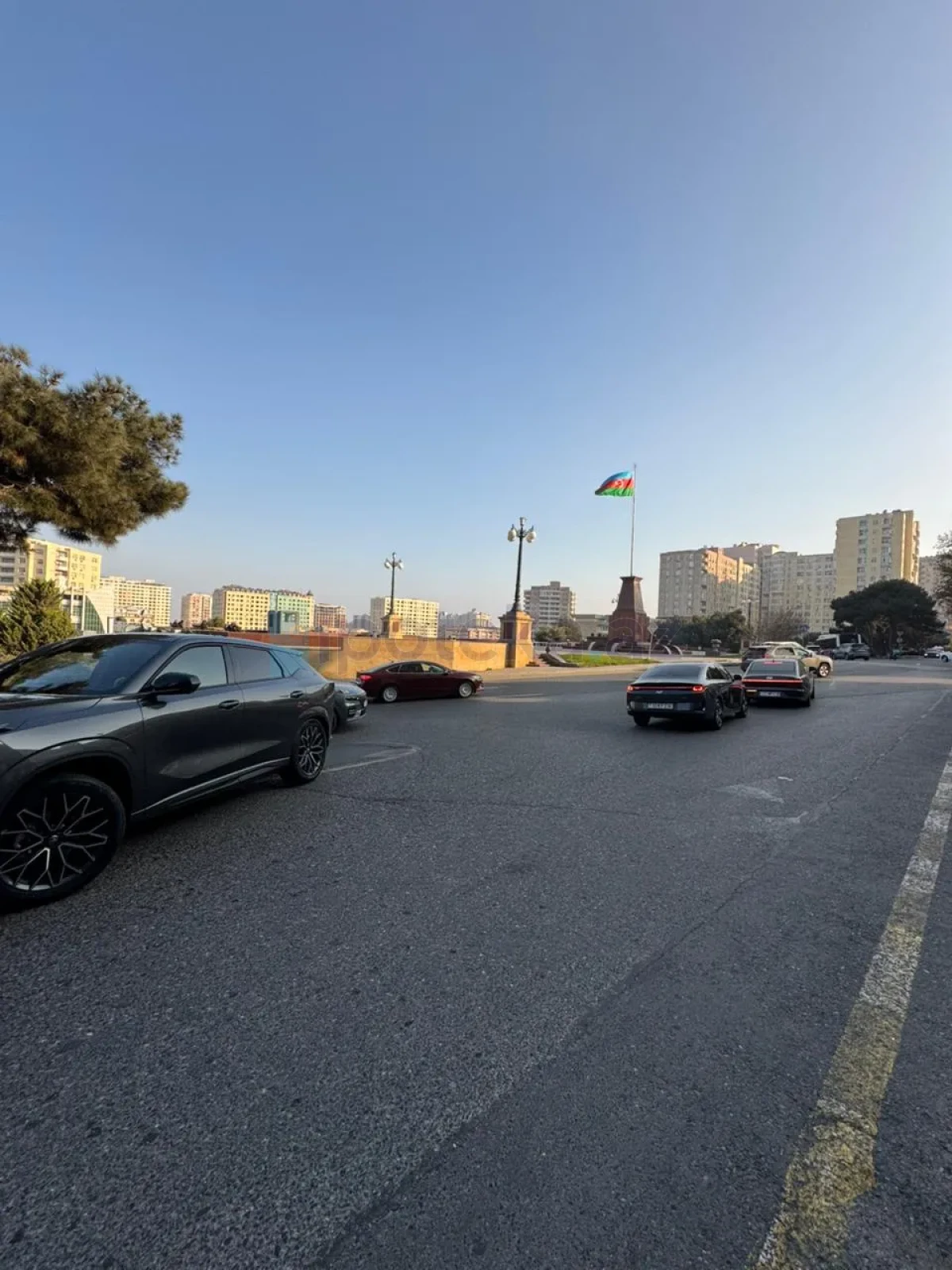 Satılır 3 otaqlı köhnə tikili 80 m²