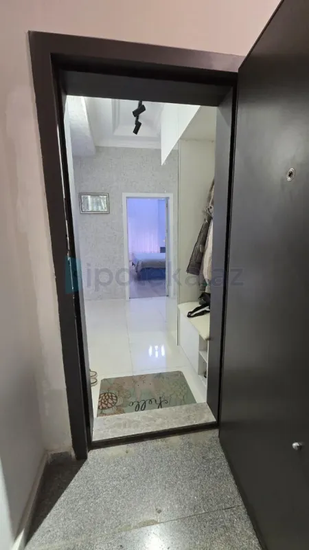 Satılır 3 otaqlı yeni tikili 103 m²