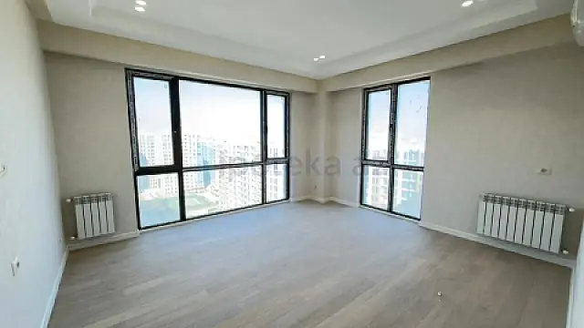 Satılır 4 otaqlı yeni tikili 104 m²