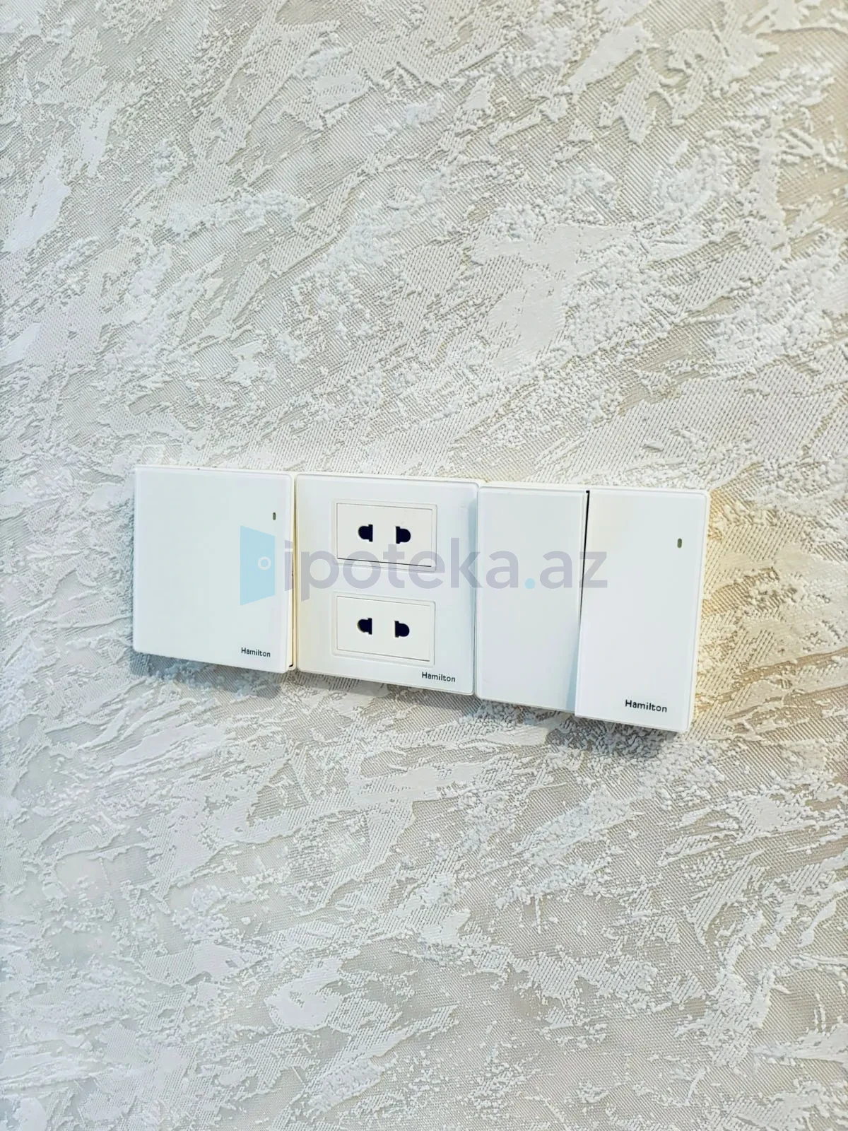 Satılır 3 otaqlı yeni tikili 85 m²