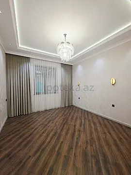 Satılır 4 otaqlı mənzil 208 m²
