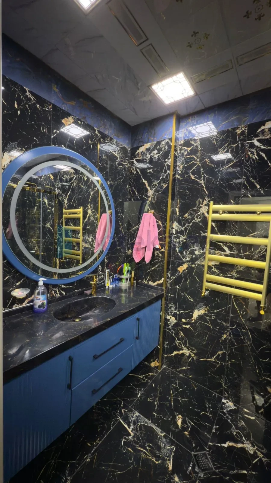 Satılır 3 otaqlı yeni tikili 132 m²