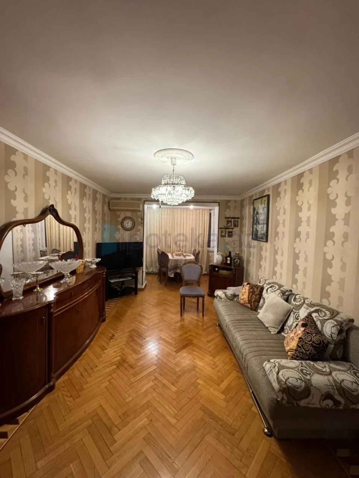 Satılır 3 otaqlı köhnə tikili 75 m²