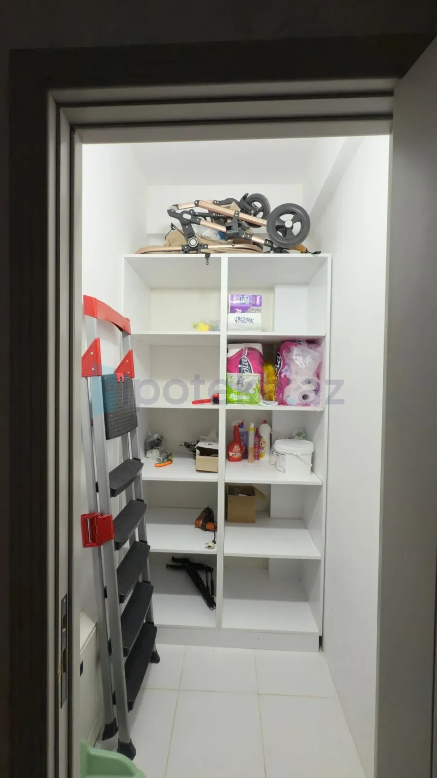 Satılır 3 otaqlı yeni tikili 132 m²