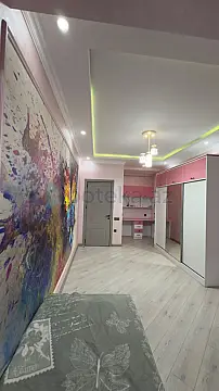 Satılır 3 otaqlı yeni tikili 132 m²