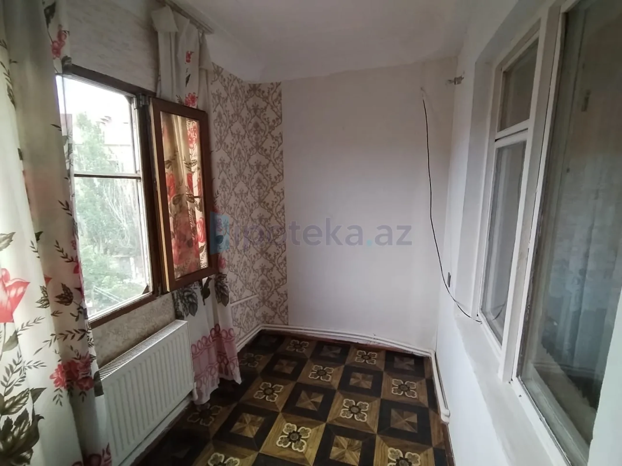 Satılır 2 otaqlı köhnə tikili 41 m²